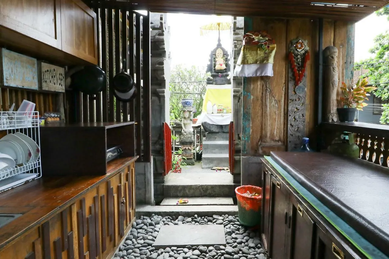 Rw Downtown Hostel Ubud Indonesia
